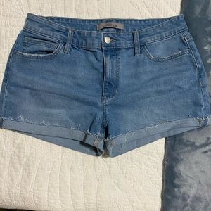 Joe's mid rise denim cut off shorts size 30 never worn